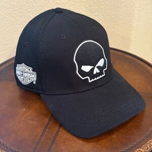 Harley-Davidson Black Embroidered Skull Cap